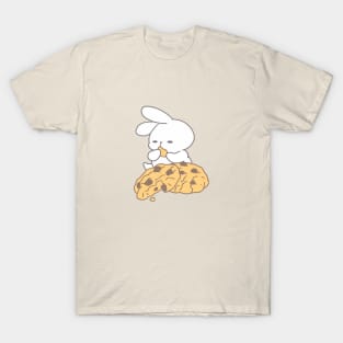 Sweet Delight: Cute Bunny Enjoying Giant Chocolate Cookies T-Shirt